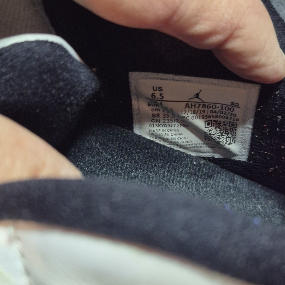 Rare Air Jordan 11 Concord Low Retro- Size 6.5- Grab them while you can! - Picture 5 of 11